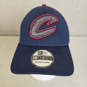 Cleveland CAVS Fitted Hat NEW ERA 39Thirty Graphite Gray Navy Flex Cap Size M/L